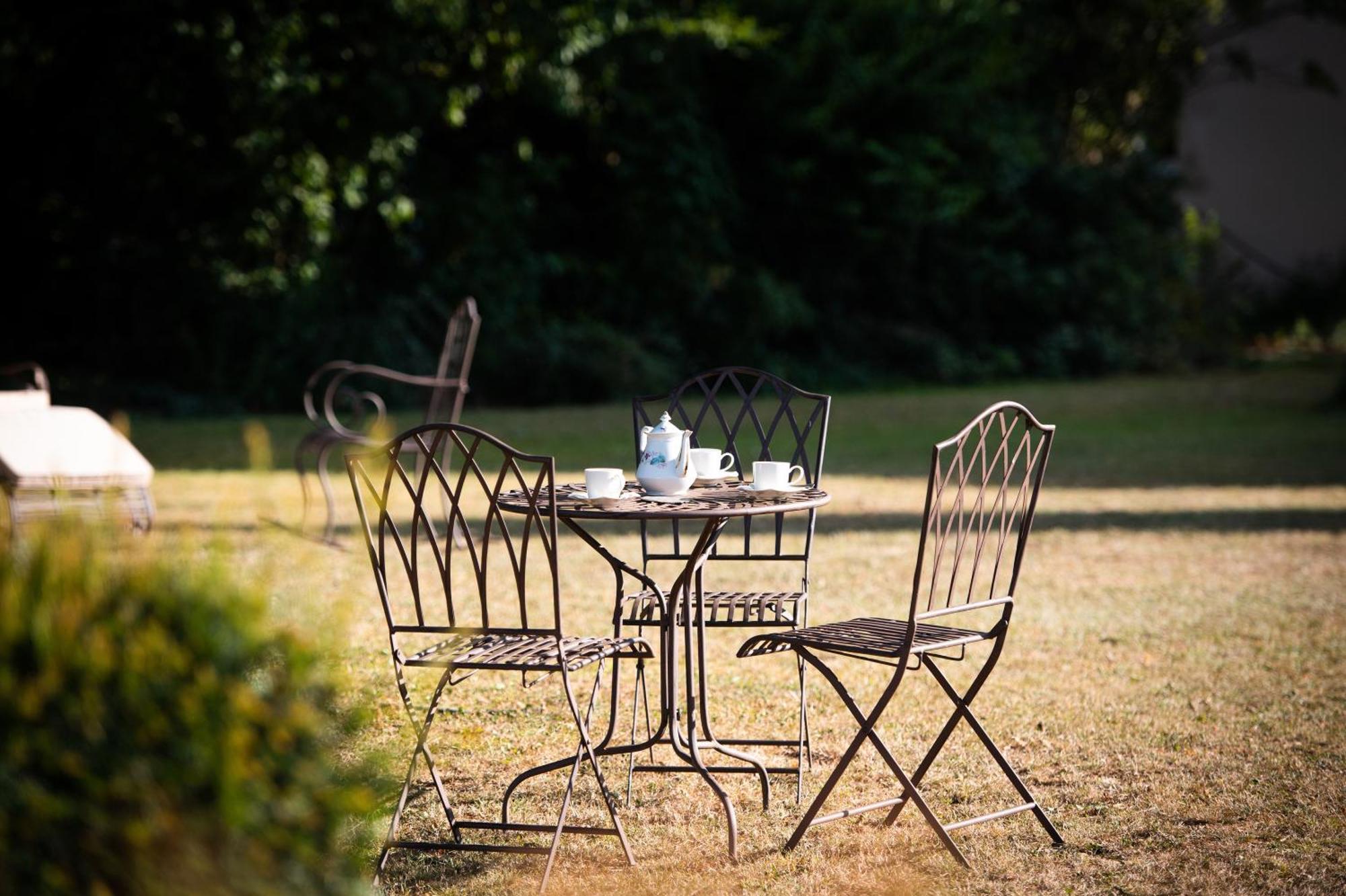 Domaine De La Briouse Bed and Breakfast Sanxay Buitenkant foto